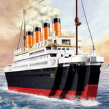 Model building kits city Titanic RMS ship 3D blocks Educational model building toys hobbies for children compatible with legoe