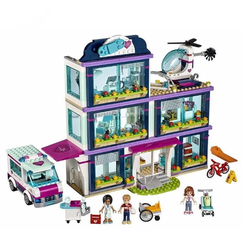 LEGO Girl Friends The Heartlake City Resort Model