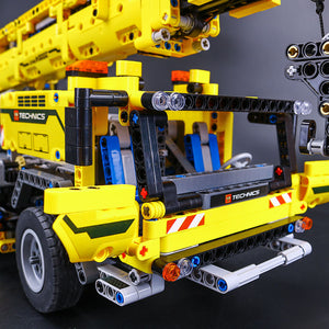 LEGO 2606Pcs Technic Motor Power Mobile Crane Mk II Model